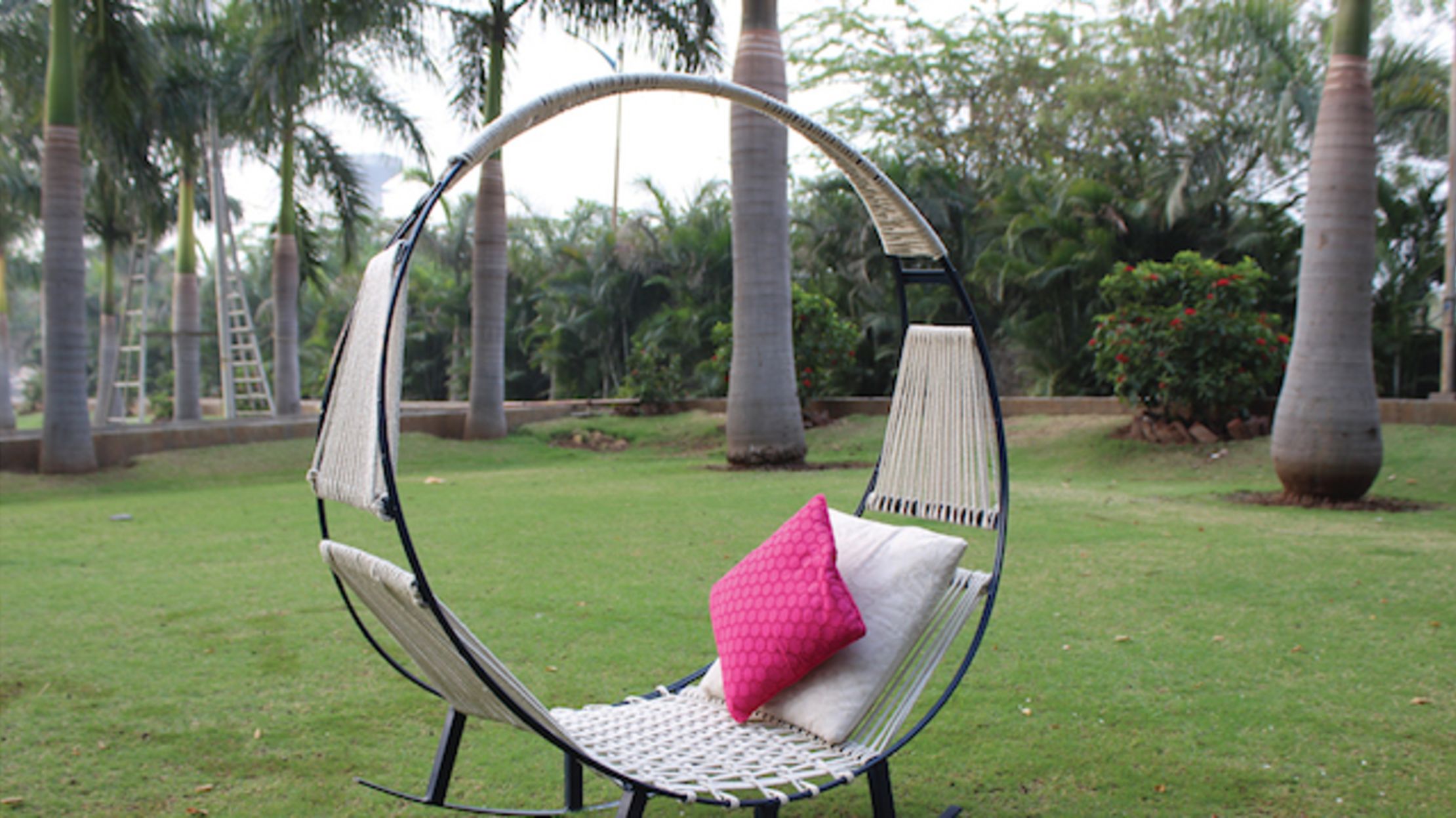 This Hybrid Seating Is One Part Hammock, One Part Rocking Chair