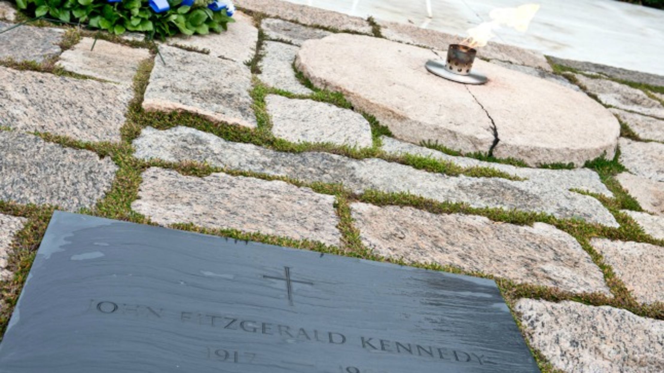 Has Jfk S Eternal Flame Ever Been Extinguished Mental Floss