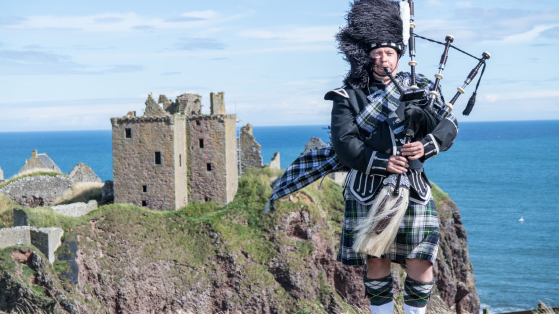 11 Pieces Of Piercing Bagpiping Slang Mental Floss Forums pour discuter de bagpipe, voir ses formes composées, des exemples et poser vos questions. 11 pieces of piercing bagpiping slang