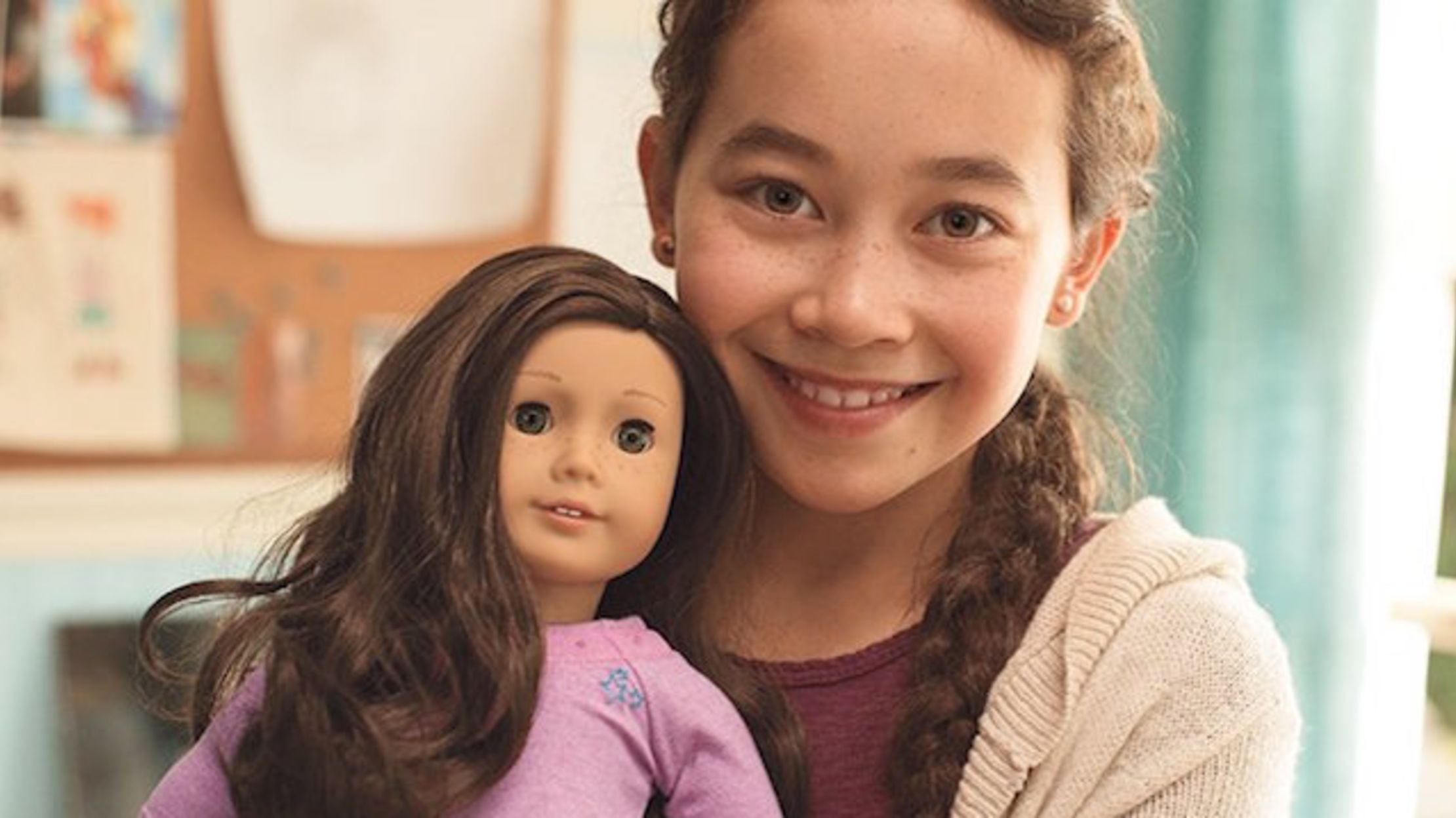 American Girl Debuts a Diabetic Care Kit for Dolls Mental Floss