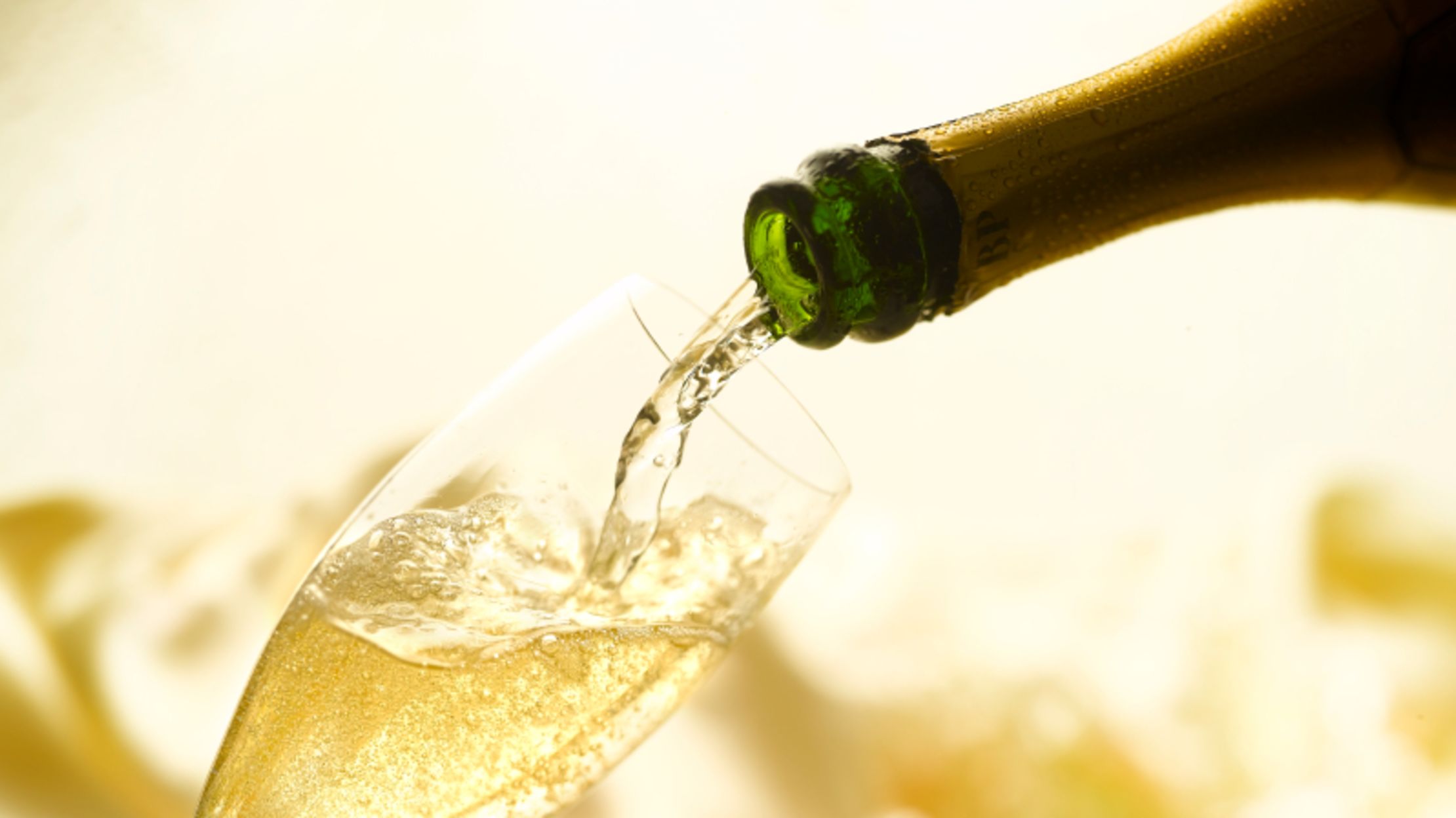 What's the Right Way to Make a French 75? Mental Floss