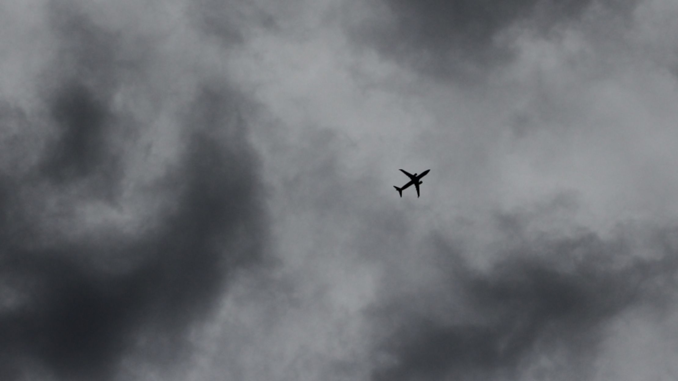 Watch Planes Landing At Heathrow In Thick Fog Mental Floss