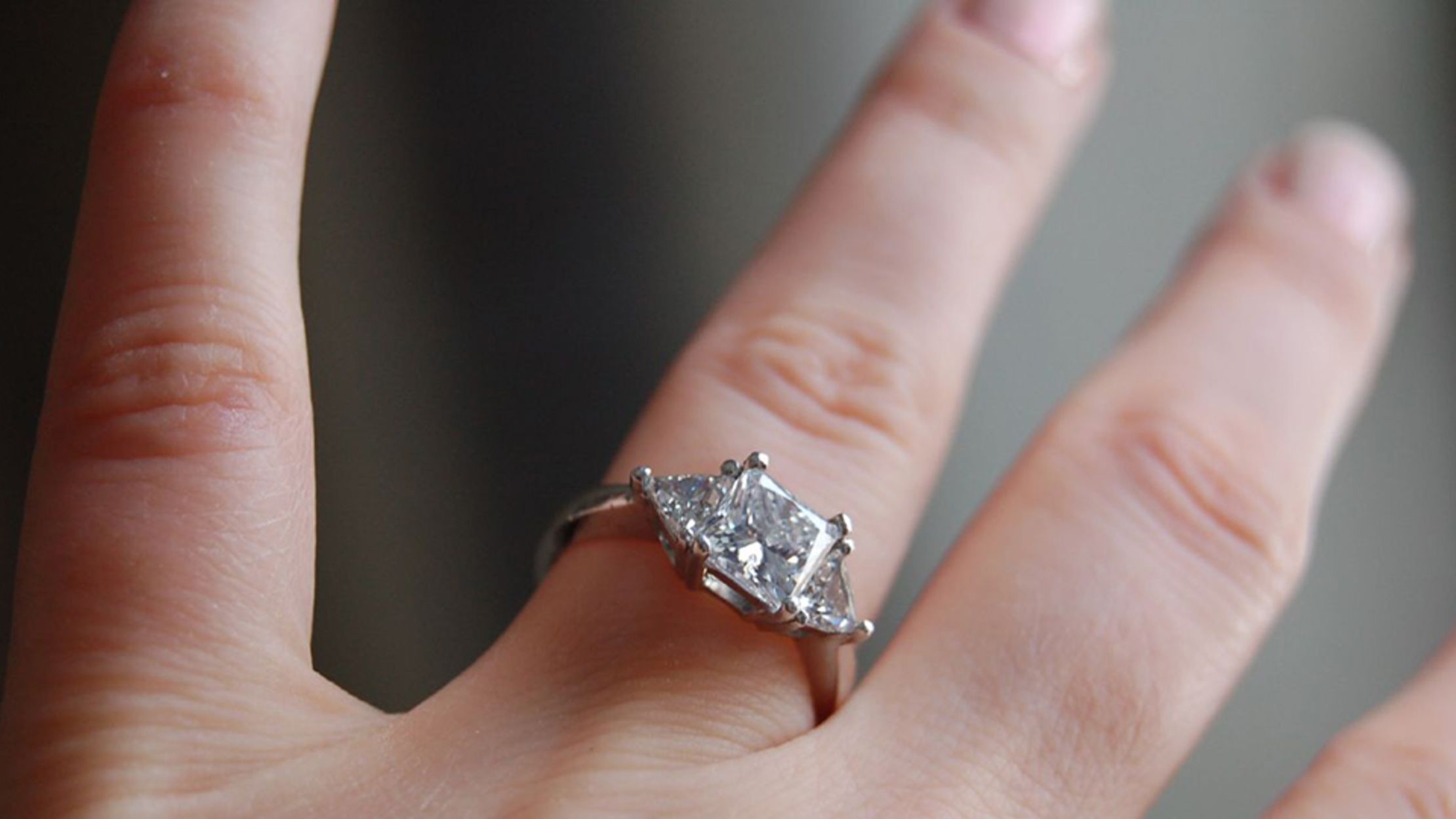 Divorce Rings: 6 Best Styles To Celebrate A New Life