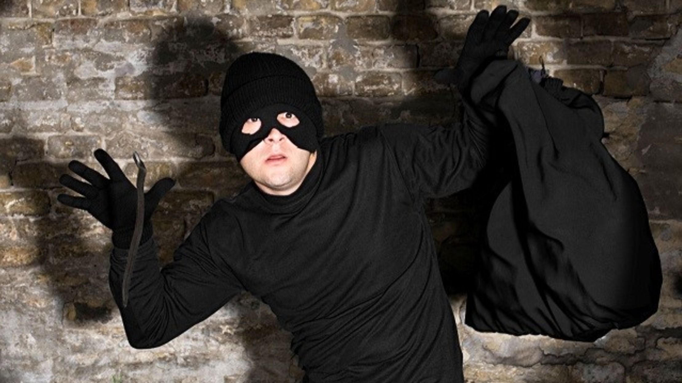 11 of the FBI’s Most Amusing Bank Robber Nicknames | Mental Floss