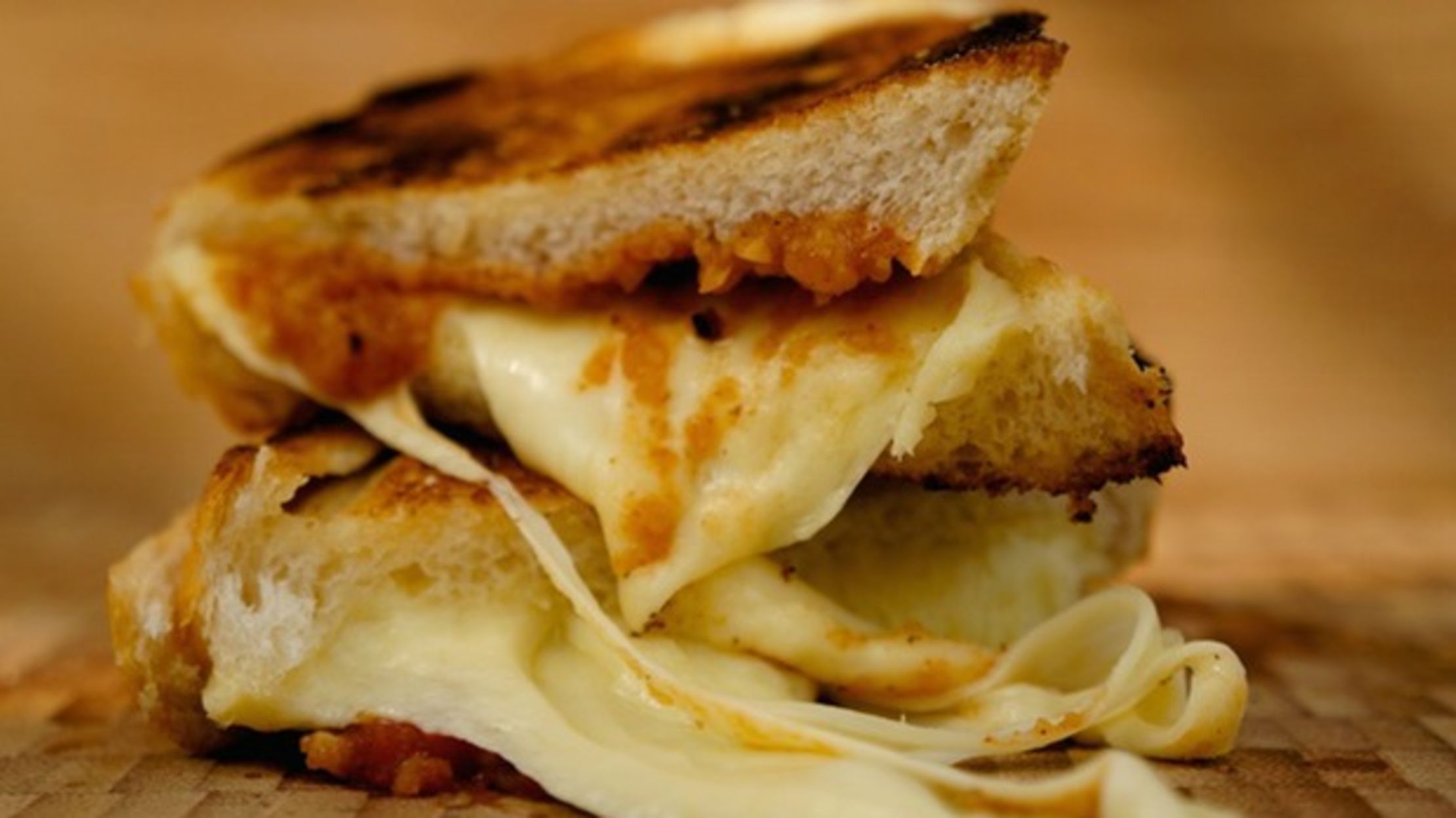 Britain is Getting a Grilled Cheese Subscription Service Mental Floss