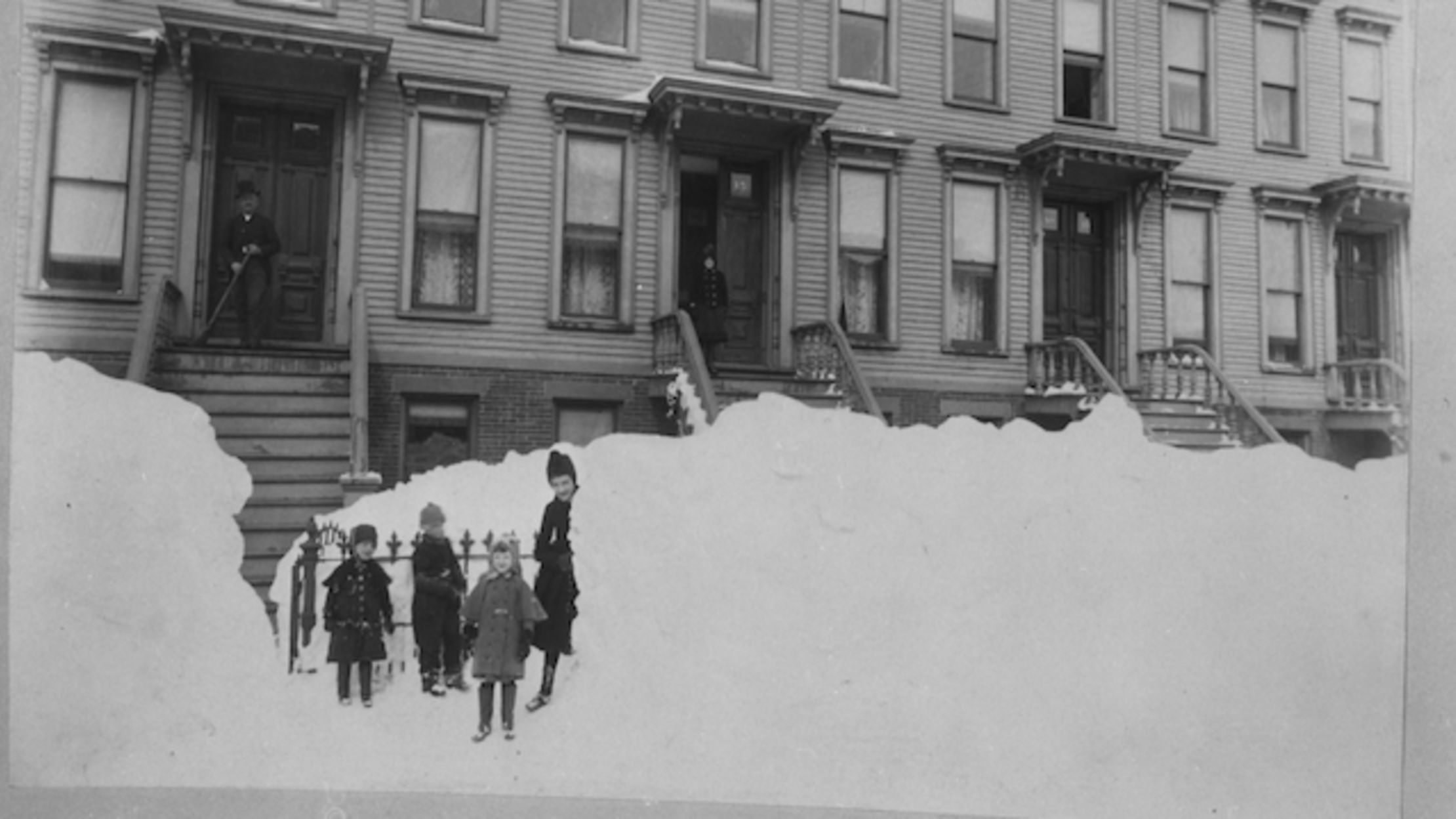 Photos From New York After the Blizzard of 1888 Mental Floss