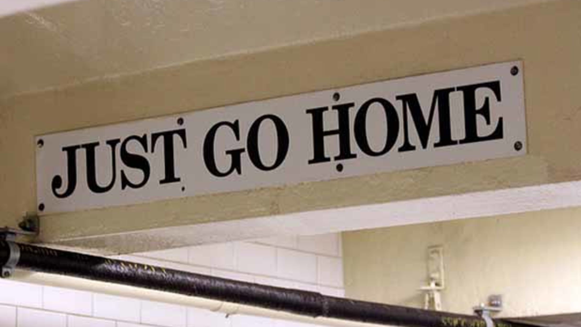 The Story Behind The Peculiar Poem In Nyc S Port Authority Tunnel Mental Floss