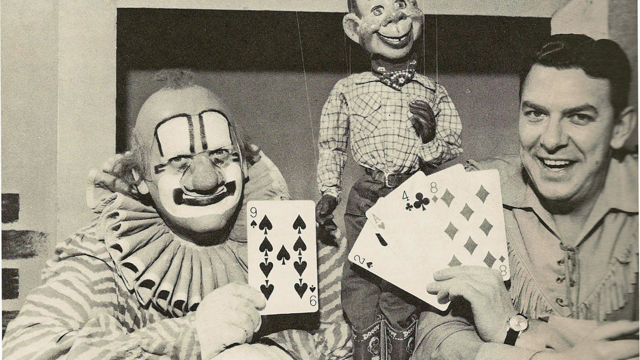 There three clowns at the. Кларабель клоун. Бозо клоун и Кларабель. Хауди Дуди.