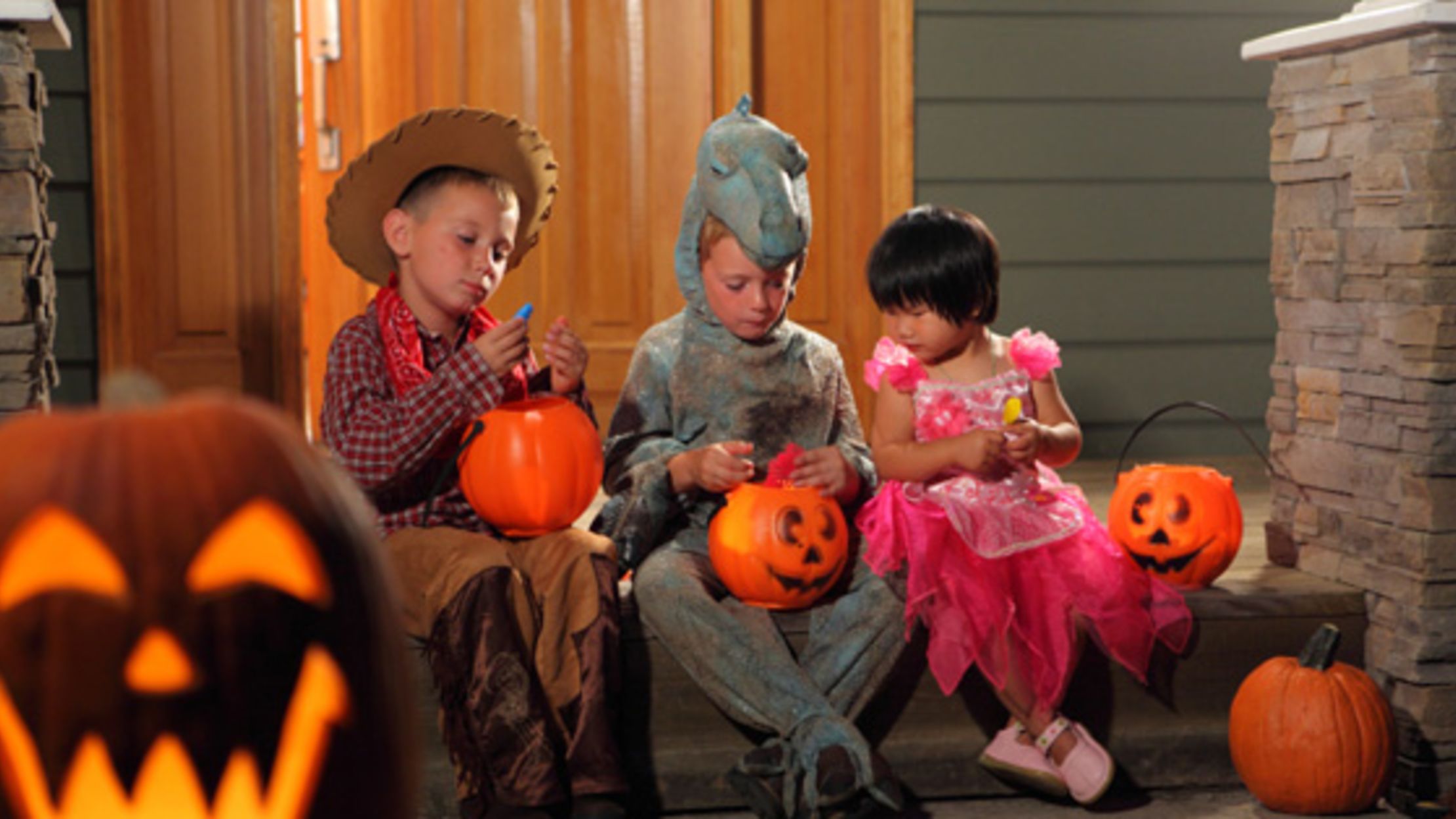 a brief history sick people tampering with halloween a brief history sick people tampering with halloween