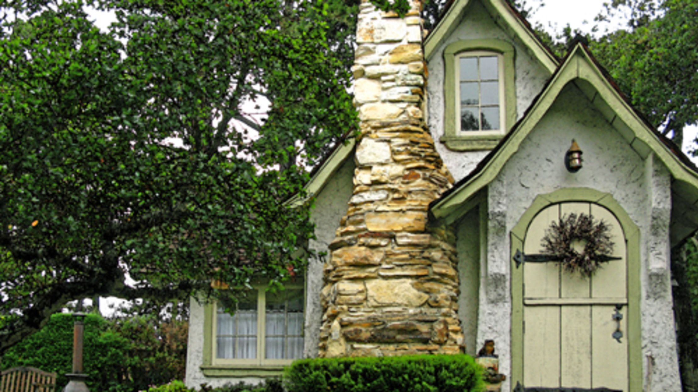 A Town of Storybook Houses and How They Came to Be Mental Floss