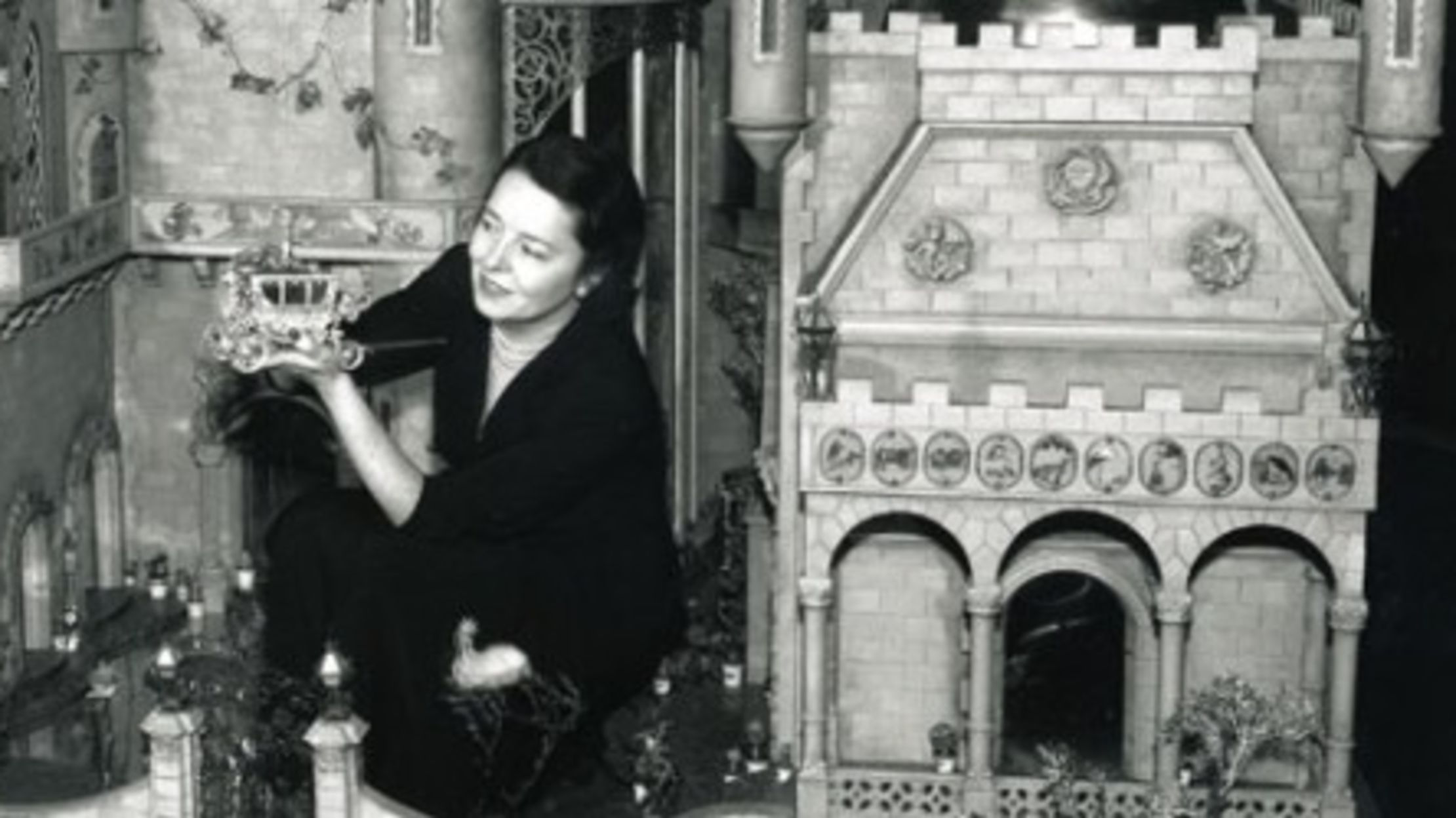 colleen moore doll house