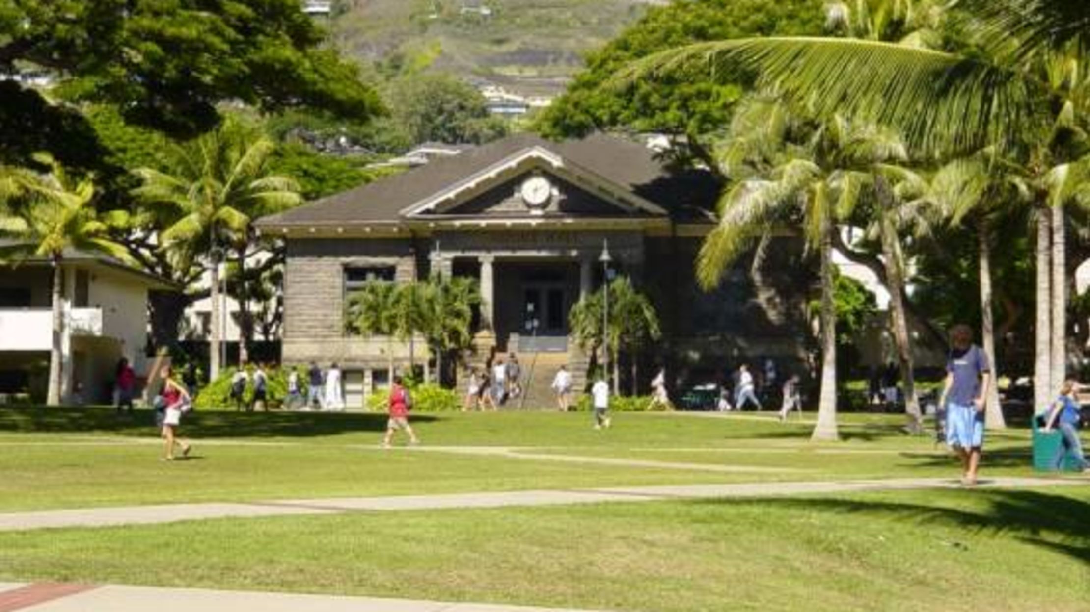 Notable Alumni from Hawaii's Punahou School Mental Floss
