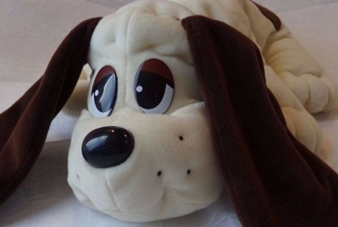 Vintage Plush Dog Pound Puppy Fakie Toy