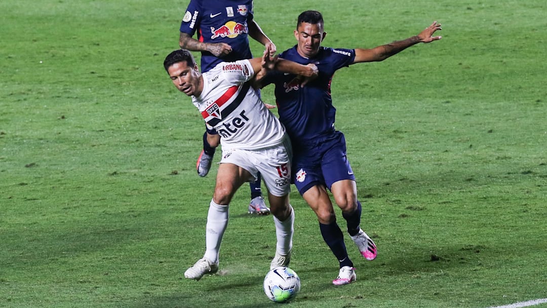 São Paulo x Red Bull Bragantino: Um jogo que promete pegar fogo.