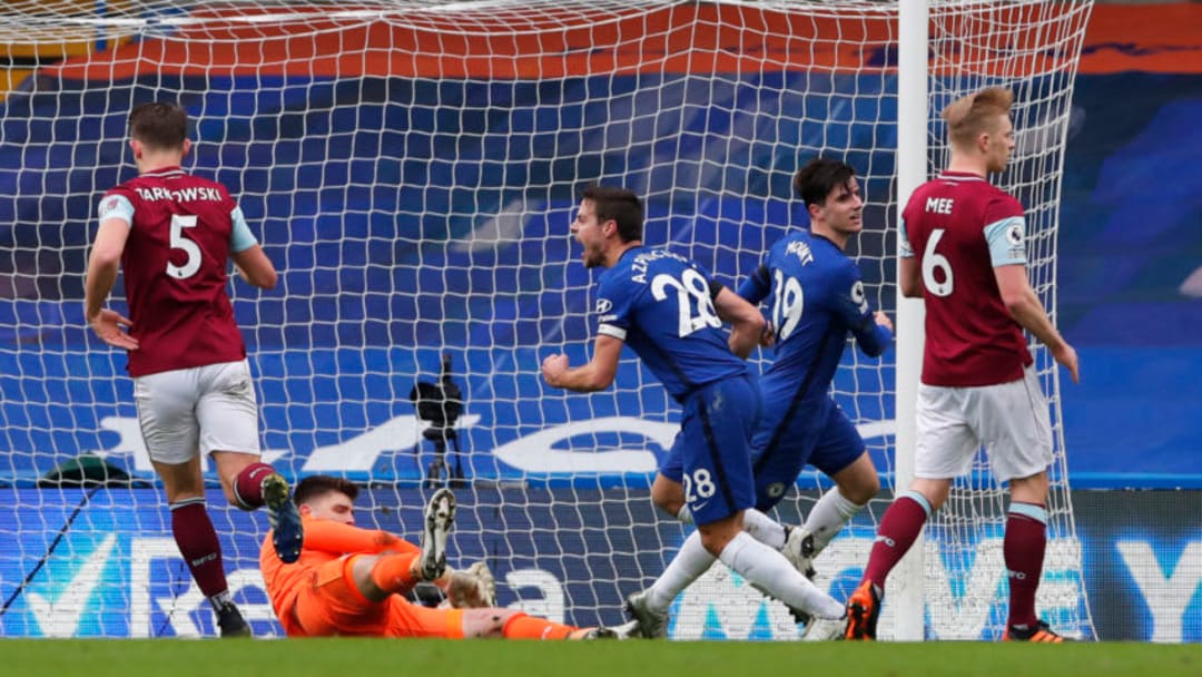 LONDON, ENGLAND - JANUARY 31: Cesar Azpilicueta of Chelsea celebrates after scoring their side's first goal past Nick Pope of Burnley during the Premier League match between Chelsea and Burnley at Stamford Bridge on January 31, 2021 in London, England. Sporting stadiums around the UK remain under strict restrictions due to the Coronavirus Pandemic as Government social distancing laws prohibit fans inside venues resulting in games being played behind closed doors. (Photo by Andrew Couldridge - Pool/Getty Images)