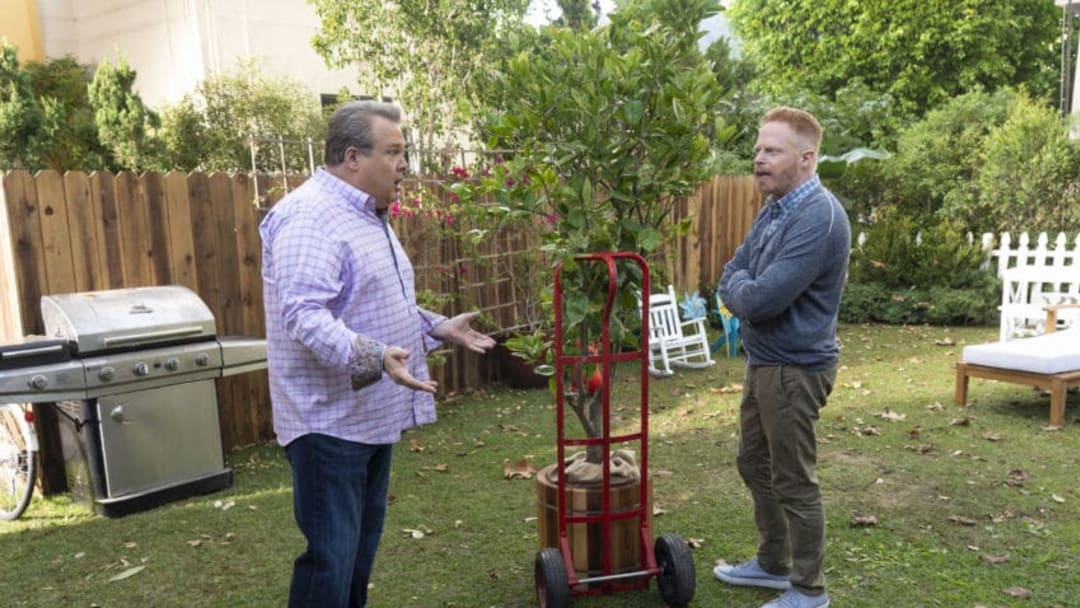 MODERN FAMILY -- ABC/Ron Tom -- Acquired via Disney ABC Press