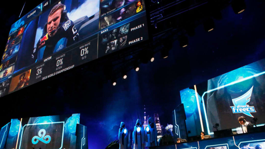 BUSAN, SOUTH KOREA - OCTOBER 21: Team Afreeca Freecs plays against team Cloud9 during the quaterfinal match of 2018 The League of Legends World Chmpionship at Bexco Auditorium on October 21, 2018 in Busan, South Korea. (Photo by Woohae Cho/Getty Images)