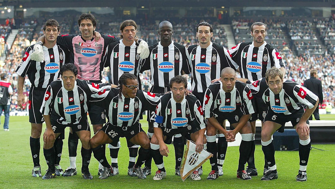 Juventus team, Ciro Ferrara, Gianluigi Buffon, Alessio Tacchinardi, Lilian Thuram, Gianluca Zambrotta, Pablo Montero, Mauro Camoranesi, Edgard Davids, Alessandro Del Piero, David Trezeguet, Igor Tudor Juventus team, Ciro Ferrara, Gianluigi Buffon, Alessio Tacchinardi, Lilian Thuram, Gianluca Zambrotta, Pablo Montero, Mauro Camoranesi, Edgard Davids, Alessandro Del Piero, David Trezeguet, Igor Tudor