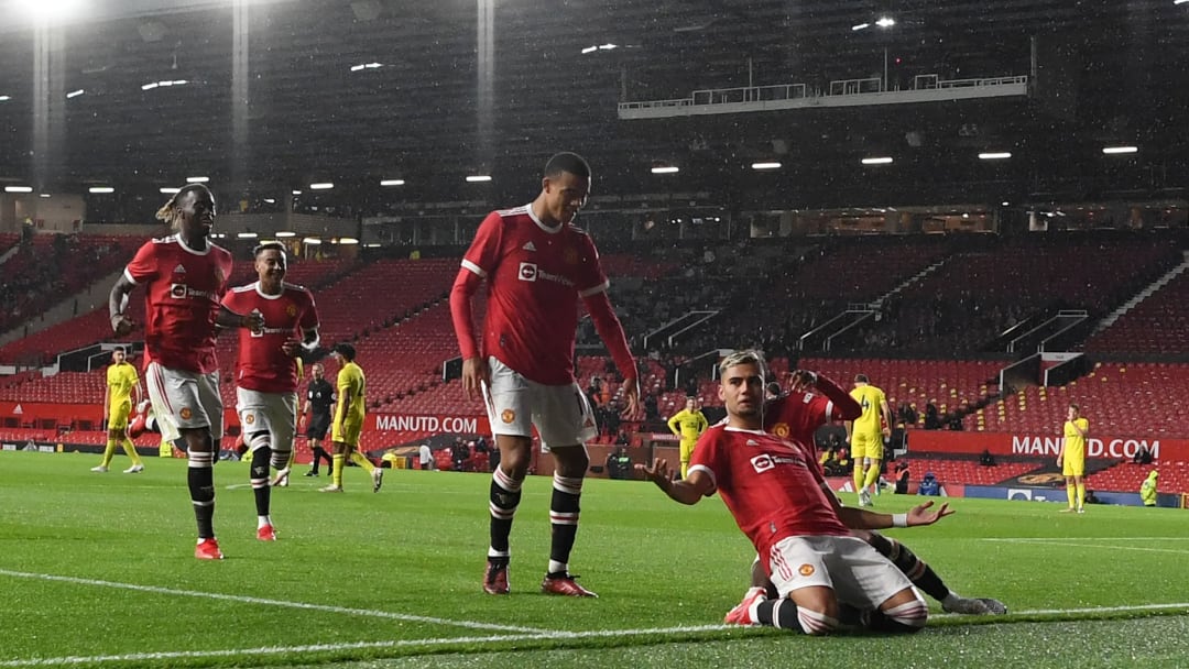 Man Utd drew 2-2 with Brentford in their first pre-season game back at Old Trafford Man Utd drew 2-2 with Brentford in their first pre-season game back at Old Trafford