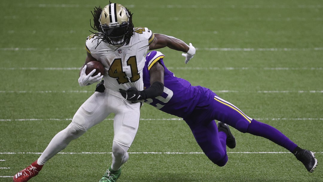 Alvin Kamara's Madden 21 rating is next up on our player reviews. 