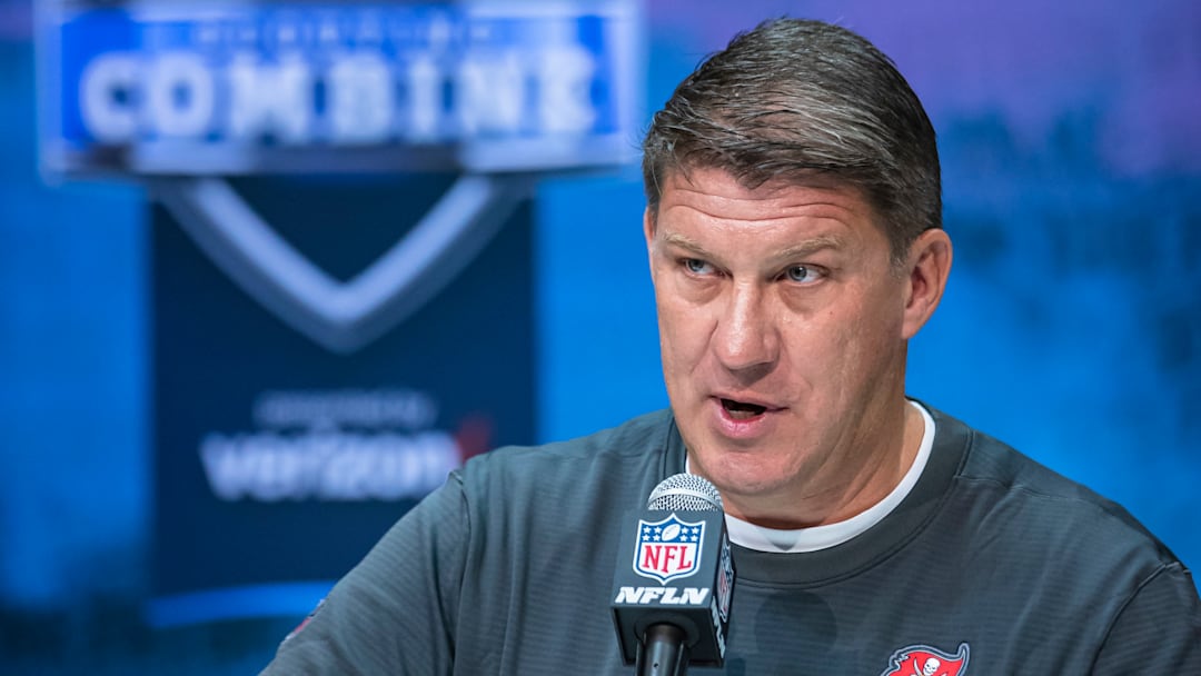 Tampa Bay Buccaneers Nfl Draft Predictions For All 7 Rounds