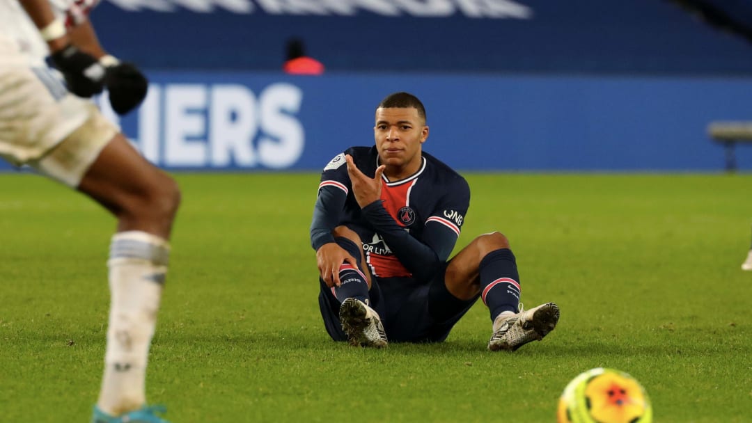 Paris Saint-Germain v RC Strasbourg - Ligue 1 Paris Saint-Germain v RC Strasbourg - Ligue 1