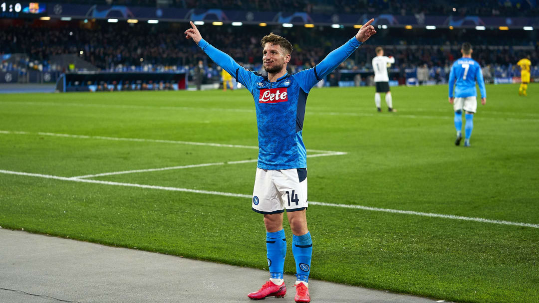 Dries Mertens celebrating vs Barcelona