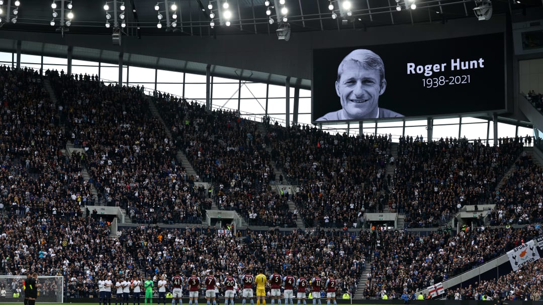 Tottenham Hotspur v Aston Villa - Premier League Tottenham Hotspur v Aston Villa - Premier League