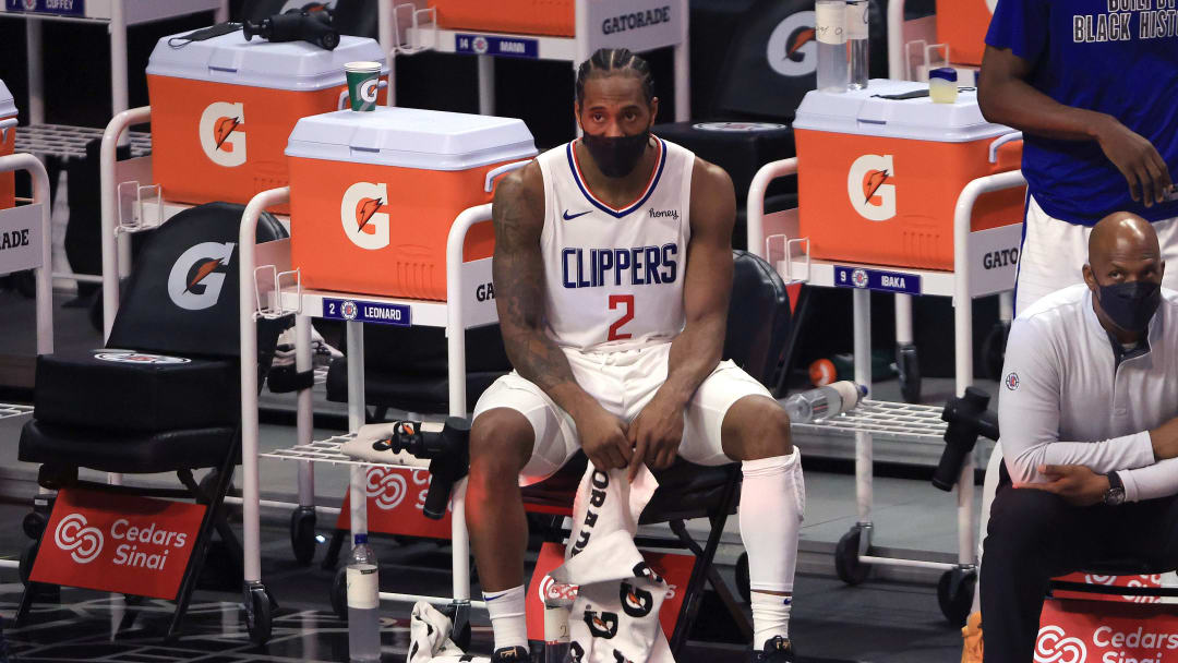 Kawhi Leonard no jugará el domingo ante Pistons Kawhi Leonard no jugará el domingo ante Pistons