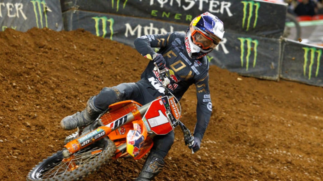 ATLANTA, GA - FEBURARY 25: Red Bull KTM 450cc rider Ryan Dungey(1) in a turn at the Monster Energy AMA Supercross race on February 25, 2017 at the Georgia Dome in Atlanta, Georgia.(Photo by Charles Mitchell/Icon Sportswire via Getty Images)