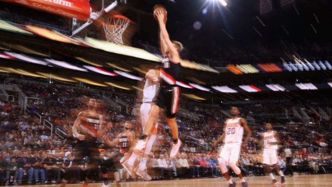 PHOENIX, ARIZONA - JANUARY 24: Jake Layman #10 of the Portland Trail Blazers slam dunks against the Phoenix Suns during the second half of the NBA game at Talking Stick Resort Arena on January 24, 2019 in Phoenix, Arizona. (Photo by Christian Petersen/Getty Images)