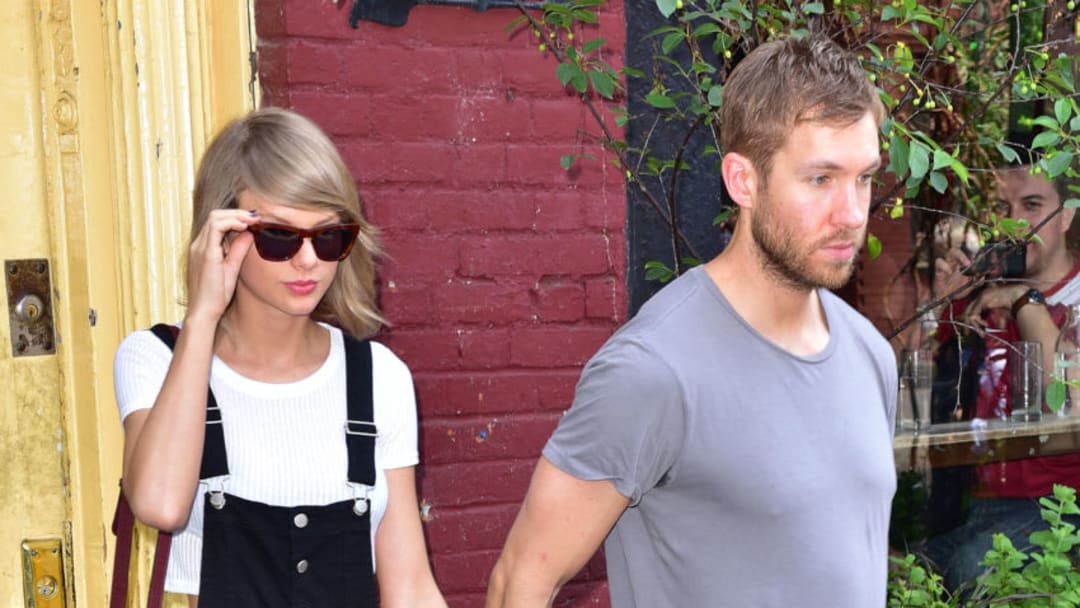NEW YORK, NY - MAY 28: Taylor Swift and Calvin Harris leave the Spotted Pig restaurant on May 28, 2015 in New York City. (Photo by James Devaney/GC Images)
