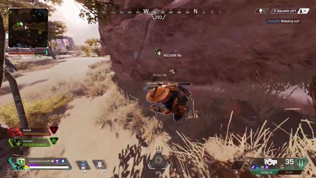Apex Legends player ran into a seemingly long forgotten revive bug as the prompt didn’t pop up for the player to revive their downed teammate. Apex Legends player ran into a seemingly long forgotten revive bug as the prompt didn’t pop up for the player to revive their downed teammate.