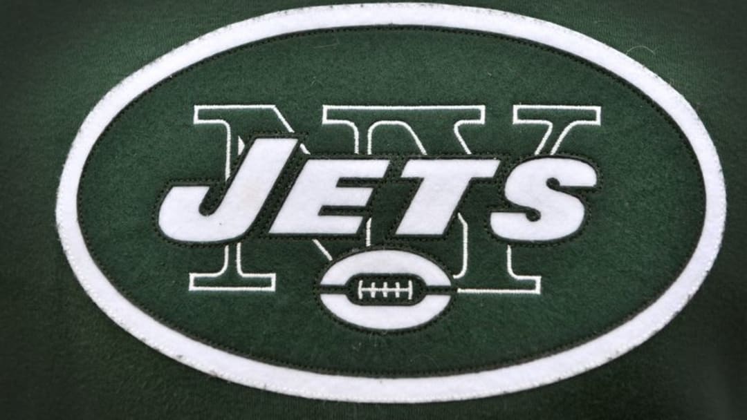Dec 14, 2014; Nashville, TN, USA; New York Jets logo prior to the game against the Tennessee Titans at LP Field. Mandatory Credit: Jim Brown-USA TODAY Sports Dec 14, 2014; Nashville, TN, USA; New York Jets logo prior to the game against the Tennessee Titans at LP Field. Mandatory Credit: Jim Brown-USA TODAY Sports