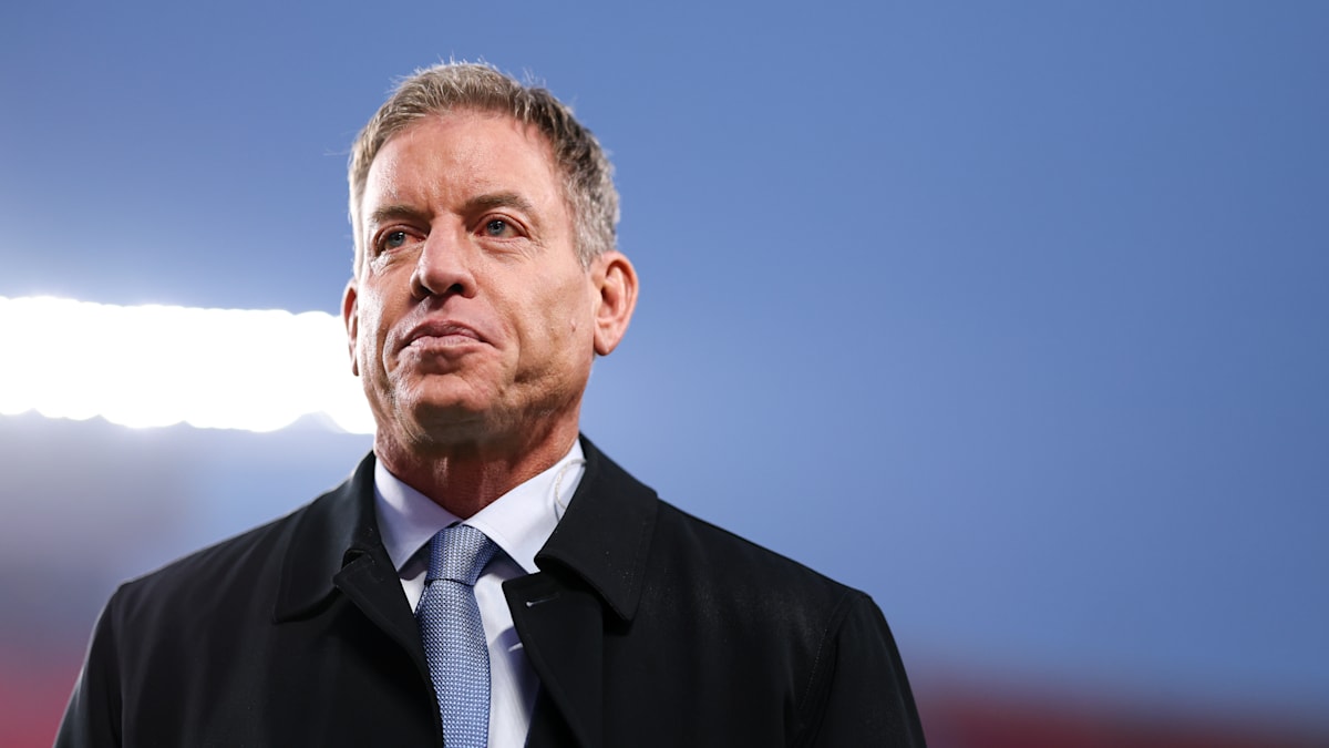 NFL insider urges Cowboys' Jerry Jones to do the unthinkable with Troy  Aikman