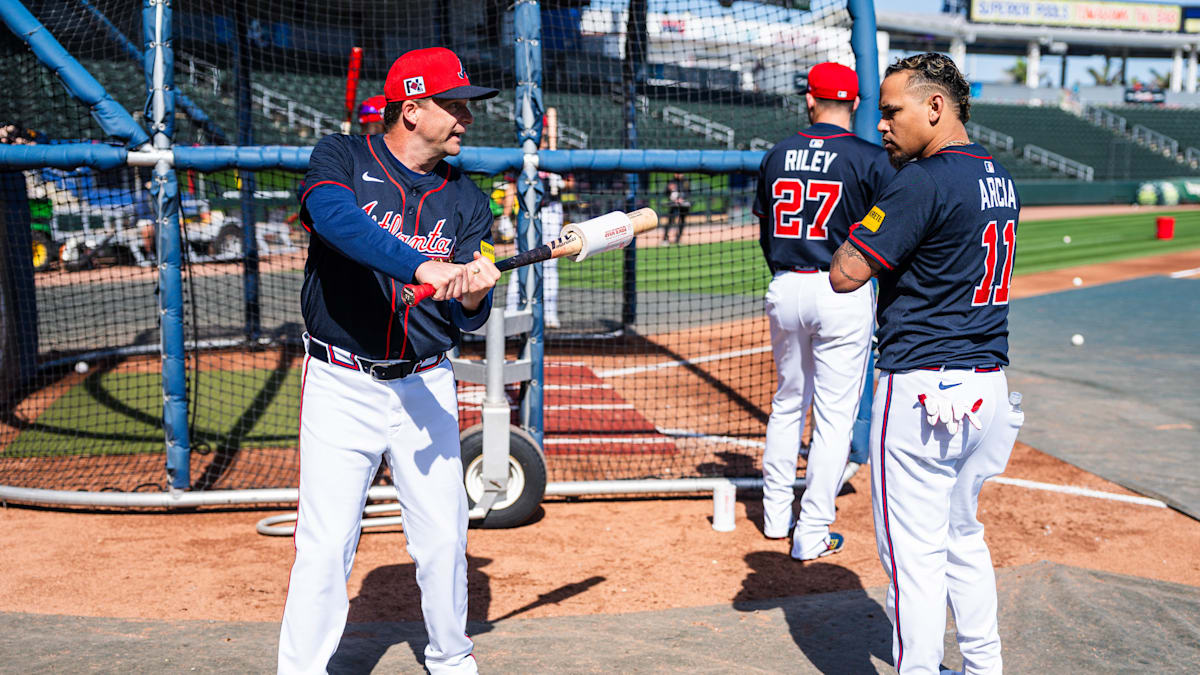 Braves hitting coach Tim Hyers shares refreshing take on situational hitting
