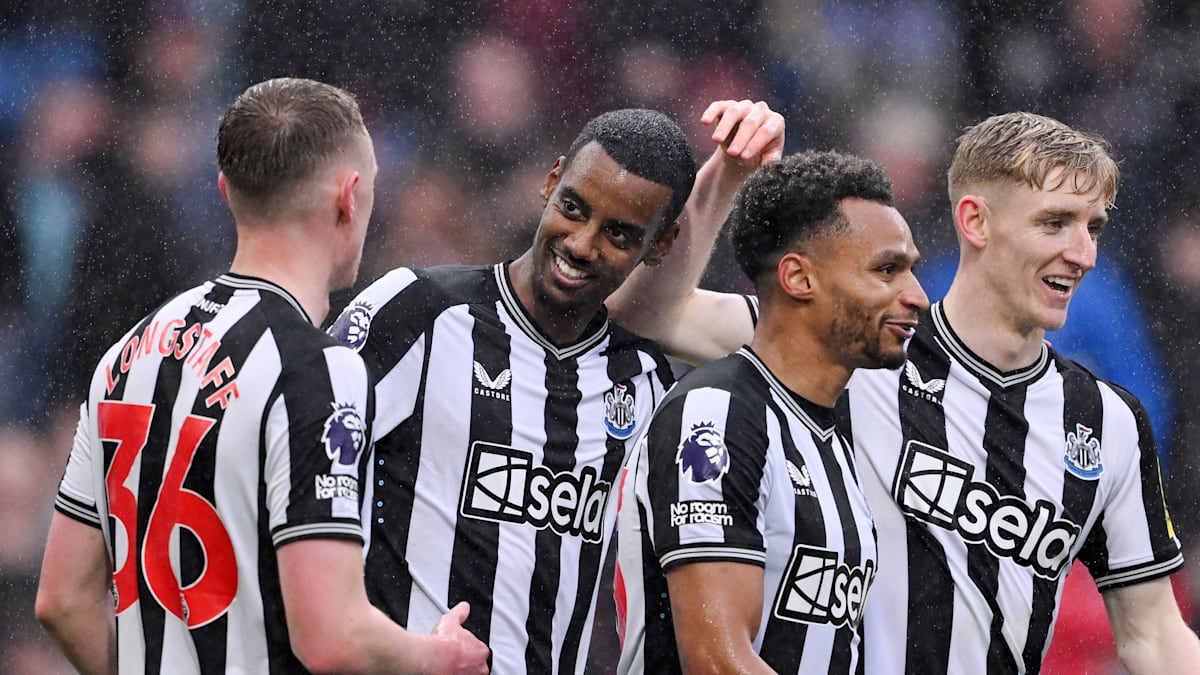 Imhaileyshea porn the lady forwarded me pictures of a few