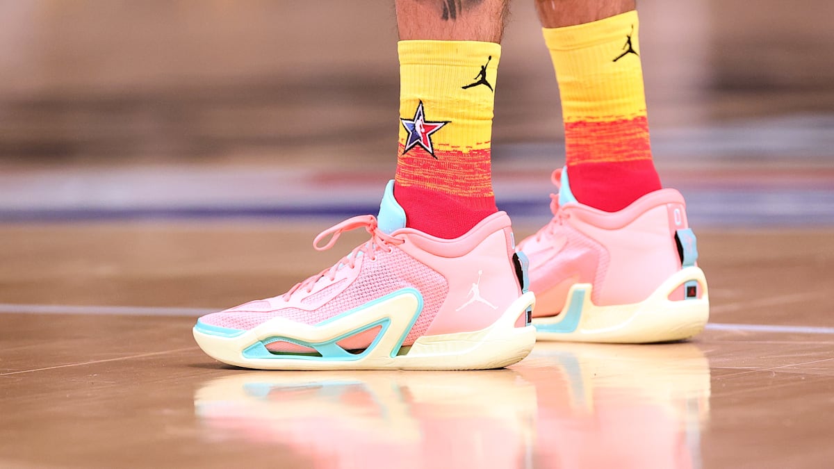 Jayson Tatum s Jordan Tatum 1 Pink Lemonade Has a June 20 Release Date