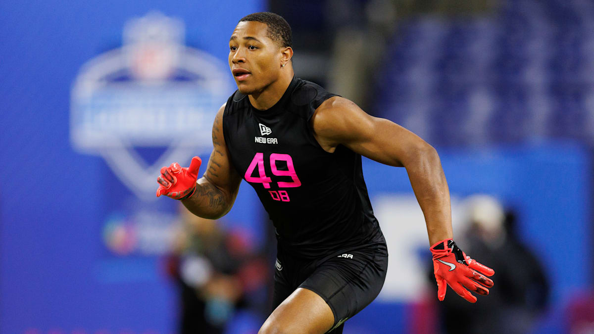 49ers rookie is barrelling toward stealing a starting job in training camp