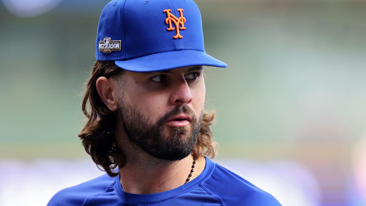 12 former Reds that are playing in the 2024 MLB Playoffs