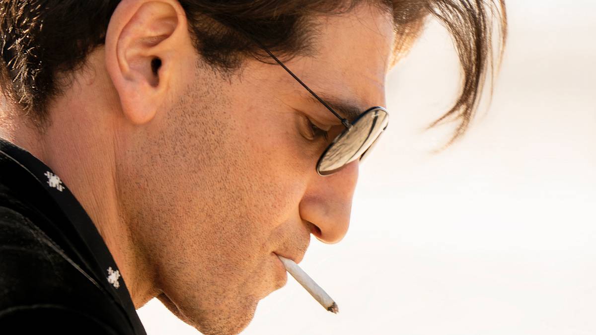 Walking Dead's Jon Bernthal will star in thriller, The Amateur in 2025,  watch the official trailer