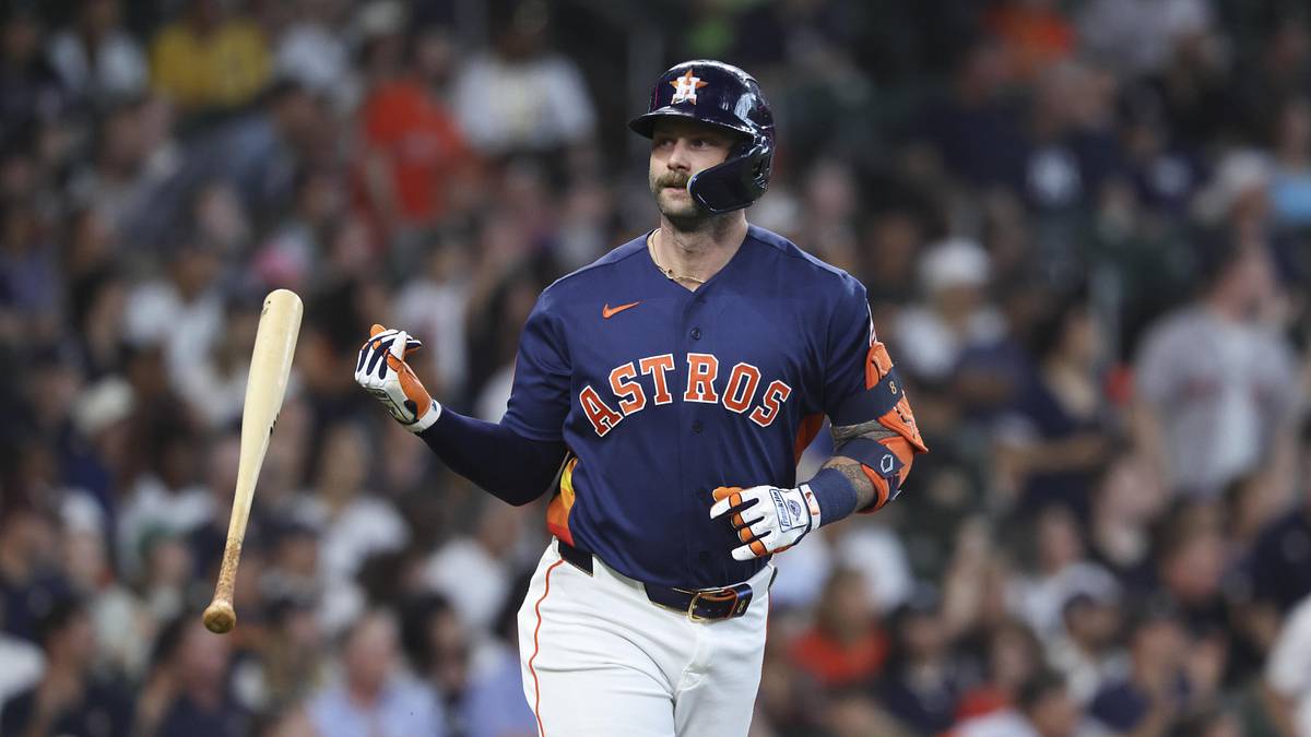 Christian Walker's resurgence for the Astros starts with the fastball