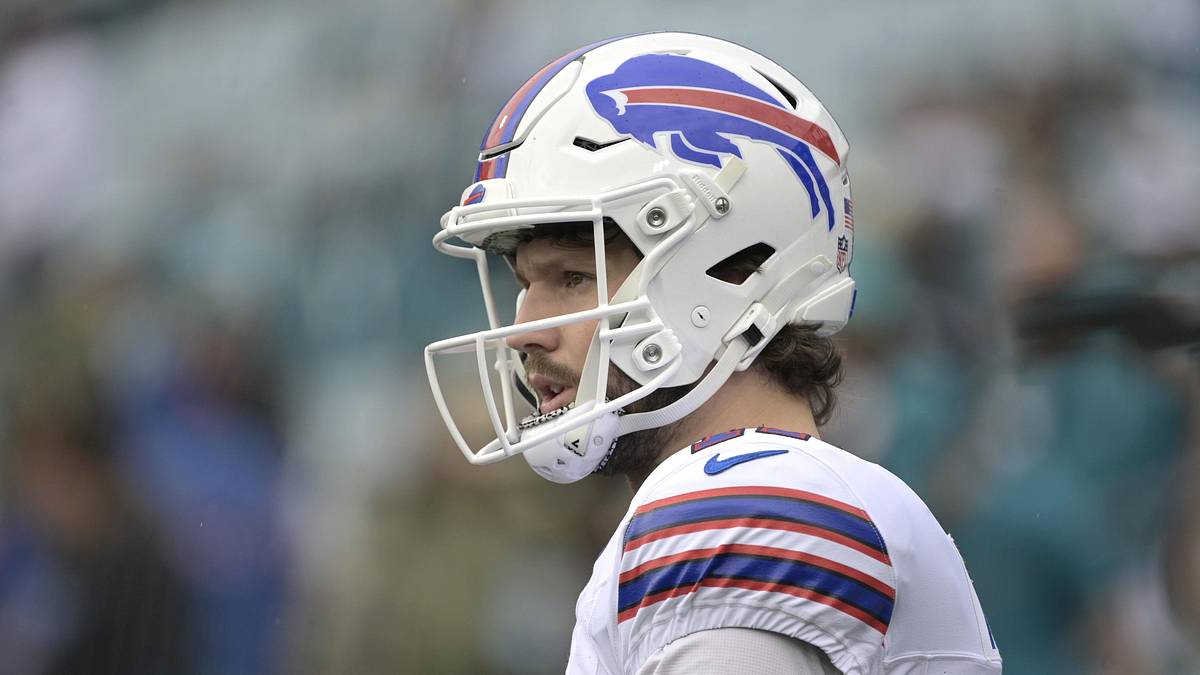 Josh Allen restructure helps shape Bills' next free agency moves