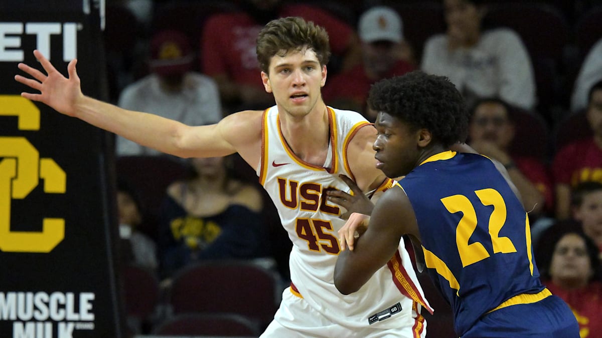 7-foot-5 Kentucky native transfer could be coming home after Mark Pope  meeting