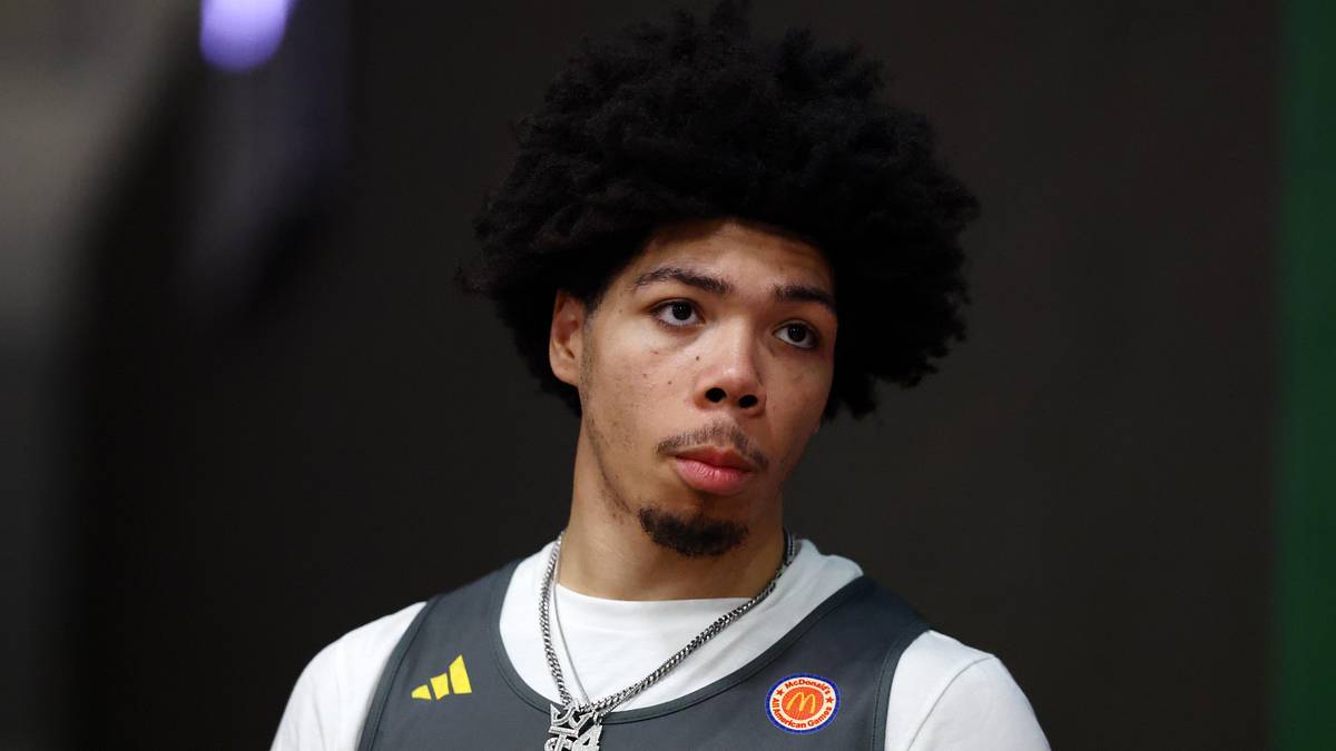 Projecting Kentucky's starting lineup with and without 5-star Tyran Stokes