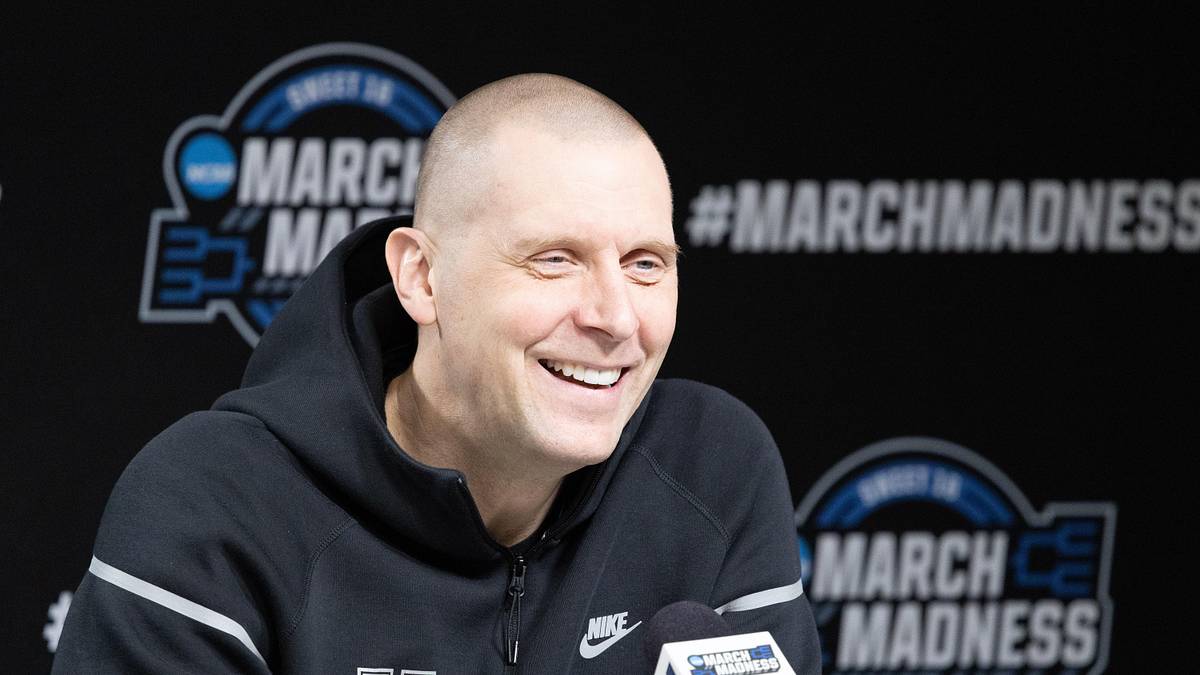 The scheduling stars are aligning for Mark Pope's winningest season yet at  Kentucky
