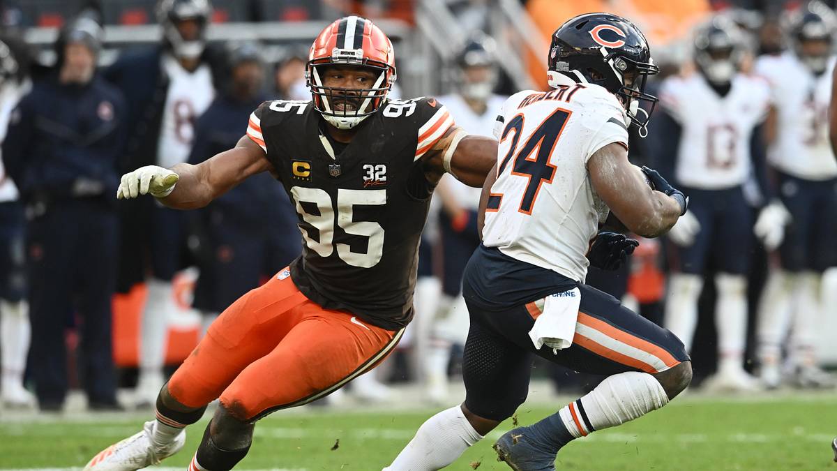 Bears Steal Myles Garrett in Blockbuster Projected Trade Following Surprise  Request