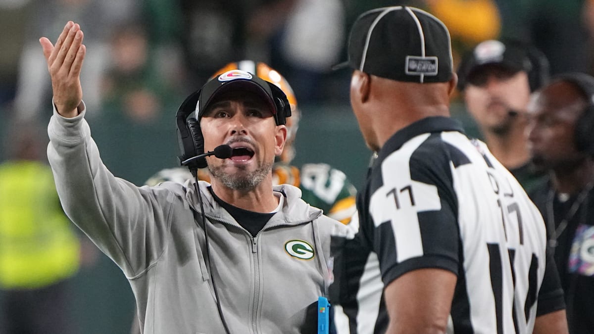 Matt LaFleur lost his mind after refs screw over Packers with horrible call  in Week 7