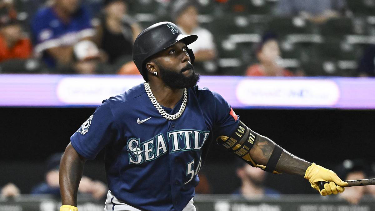 Randy Arozarena hopefully lowered the asking price for top