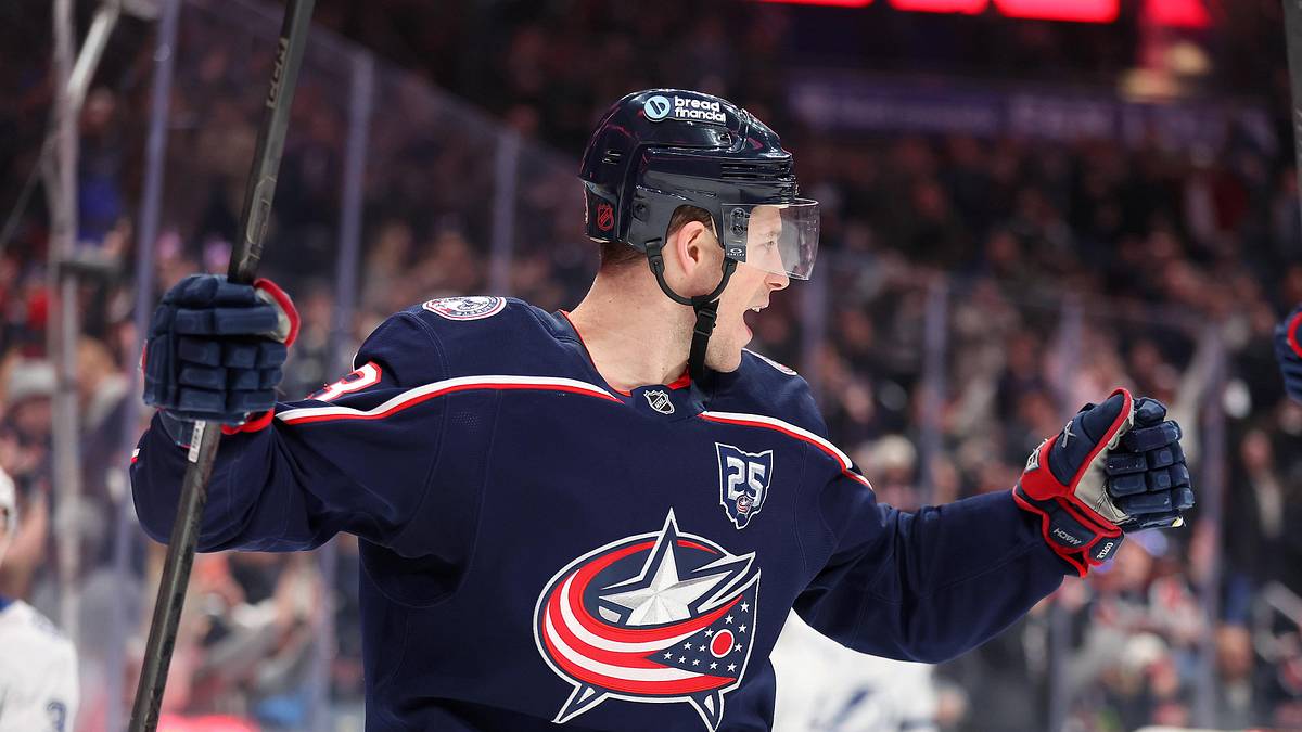 Red Wings avoid disastrous free agency signing
